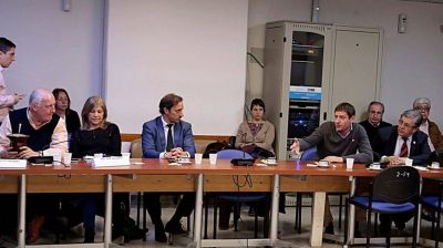 �Avanzamos con la autov�a Met�n-Rosario, el ProCreAr complementario y la equidad tarifaria�