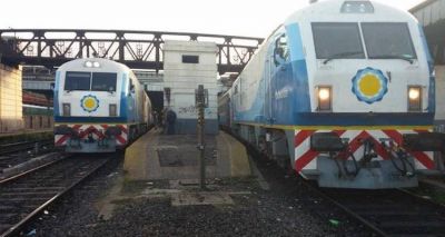 El Gobierno sac� de circulaci�n el servicio de trenes a Chascom�s