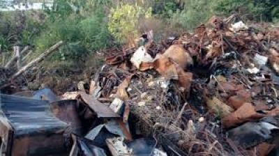 Candelaria: preocupa inmenso basural a metros de futura toma de agua - V�a MisionesCuatro.com
