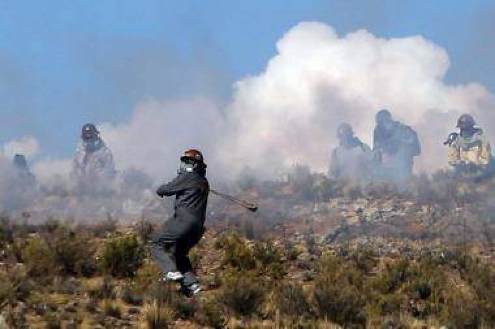 Bolivia: fiscales imputan a tres mineros por la muerte del viceministro Illanes