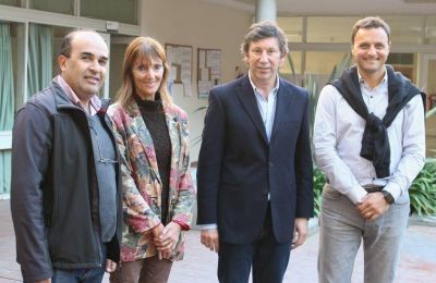 Ivoskus visit� el Hospital Central de San Isidro y se reuni� con Gustavo Posse