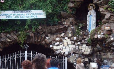 Dejaron la capilla de la Gruta de Lourdes �a media luz�: robaron l�mparas de bajo consumo