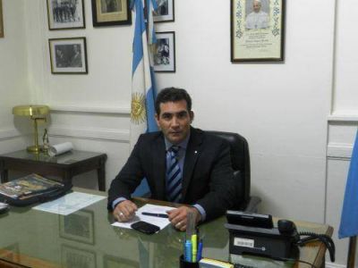 �Casi todas las medidas del gobierno est�n judicializadas porque le dan la espalda a la gente�