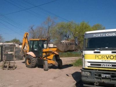 Contin�an los operativos de limpieza