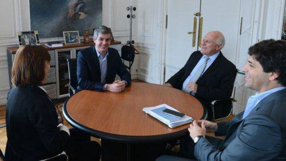 Seguridad: Lifschitz se reuni� este lunes con Pe�a y el martes lo har� con Bullrich
