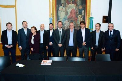 Intendentes del consorcio Regi�n Norte 2 recibieron a la gobernadora Vidal y a inversionistas
