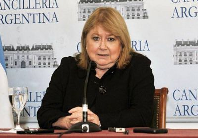 La UIA advierte a Malcorra sobre �los peligros de China�