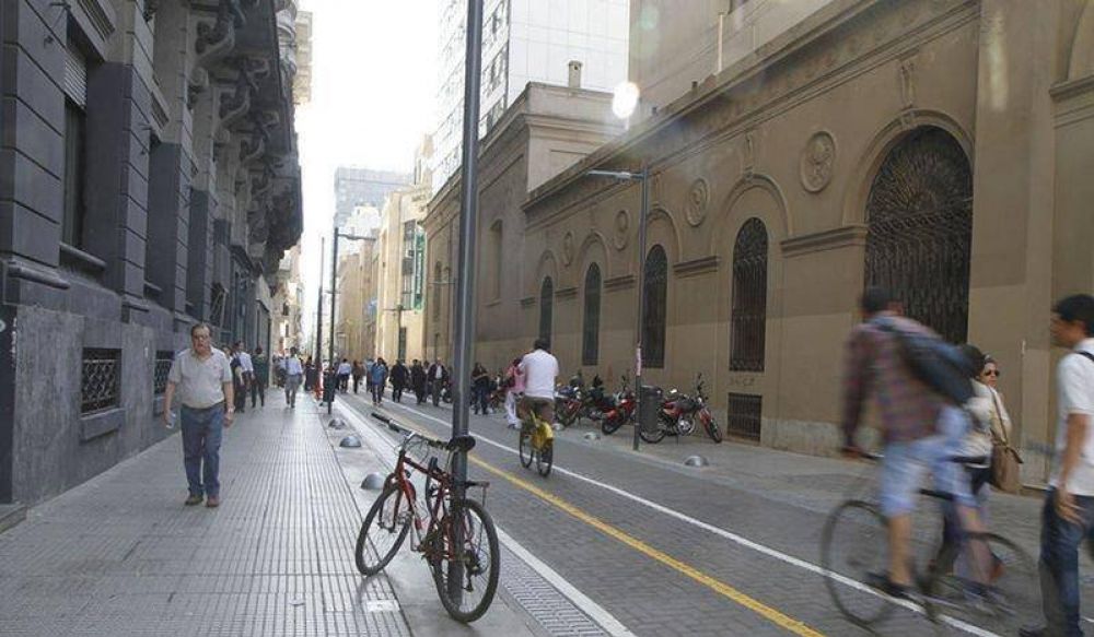 Microcentro: Se redujo 60% el ingreso de autos