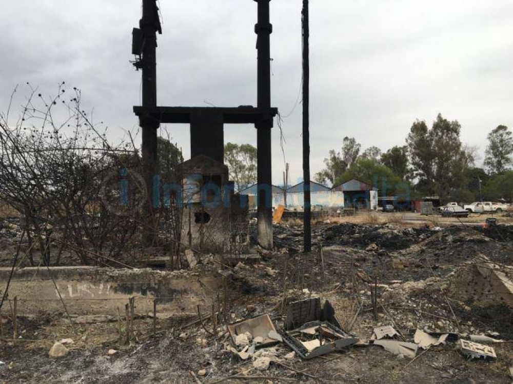 El basural privado en la zona sur es un verdadero peligro