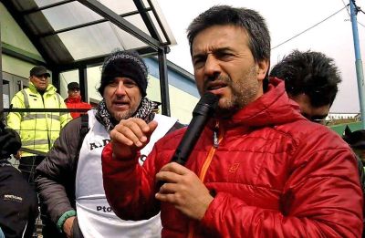 ADOSAC denuncia que quieren excluir a dirigente fueguino