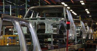 Previsible: 3 de cada 4 despidos y suspensiones se produjeron en la industria