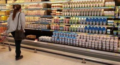 Advierten sobre faltante de leche y sus derivados