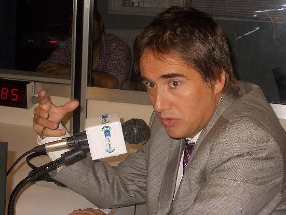 Lorenzino: �Esta etapa requiere de sangre nueva en el peronismo�