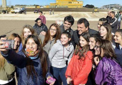 Massa: �La pol�tica de subsidios tiene que ser revisada pero no demonizada�