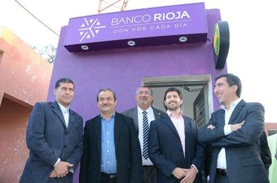 Malanz�n contar� con el servicio de cajero autom�tico del Banco Rioja