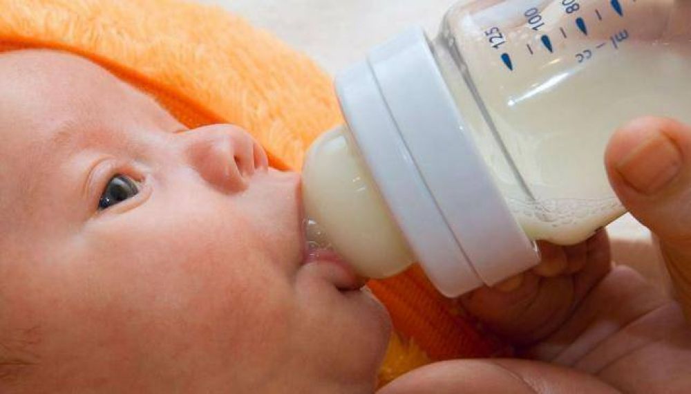 La Provincia comienza con la entrega de leche para beb�s