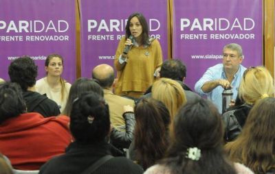 Malena Galmarini en Pilar: �Le pido al intendente Ducot� que ponga pelotas y que se haga cargo...