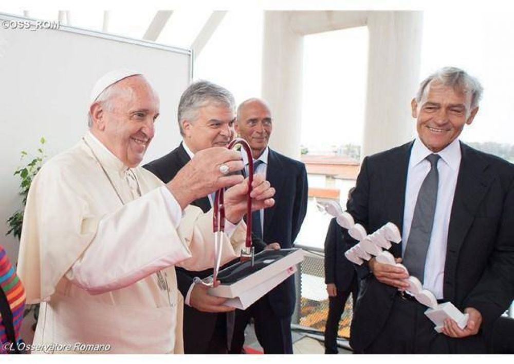 El Papa pide a los m�dicos cardi�logos que tengan una mirada particular hacia los m�s pobres y marginados