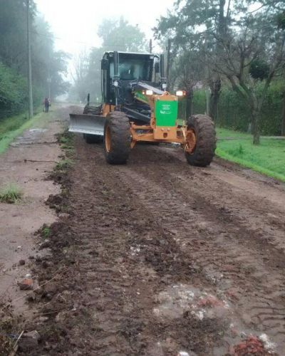 Trabajos viales en barrio Hoster�a