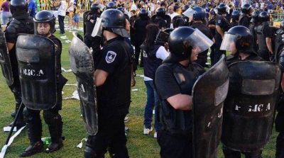 Afectaron unos 1.000 polic�as para el operativo de seguridad en el partido de Argentina y Uruguay