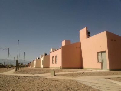 Entrega de viviendas en barrio Francisco I