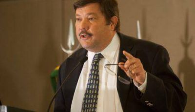 �En la Argentina faltar� leche y muchos tamberos tienen los d�as contados�, dijo el presidente de CRA