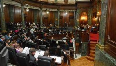 Blanqueo y Villa Ol�mpica se roban el jueves