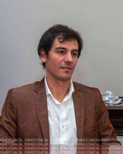 D�az: �La huelga de municipales nos llev� a tener que desdoblar el pago de sueldos�