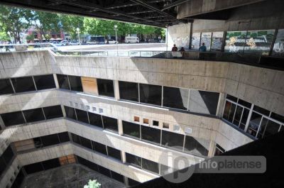 Facundo Manes inaugura ma�ana el Congreso de Ciencia y Tecnolog�a en el Teatro Argentino