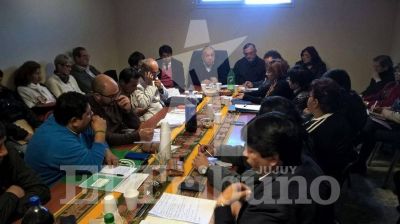 Estatales decretan estado de alerta y movilizaci�n