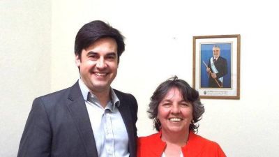 SE TRATA DE CINCO CONCEJALES DE CHUBUT SOMOS TODOS: Concejales de Esquel y El Mait�n renunciaron a sus fueros