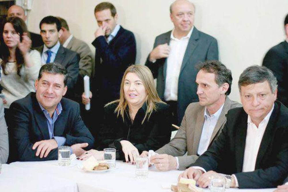 Bertone se manifest� a favor de �un peronismo que mire al futuro�
