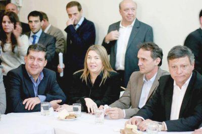 Bertone se manifest� a favor de �un peronismo que mire al futuro�