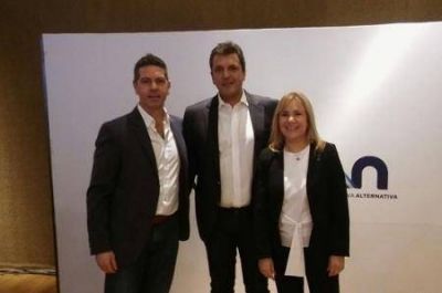 L�ffler particip� del Congreso Nacional del Frente Renovador