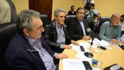 El Gobierno y la CGT se re�nen hoy por los salarios y el empleo