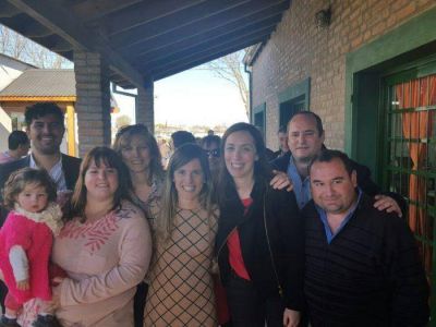 Aprile y Meo Guzm�n visitaron Lamadrid junto a la gobernadora Vidal