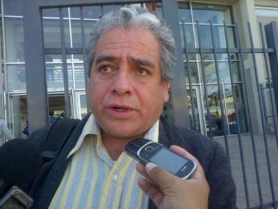 Suspendieron al Defensor del Pueblo de Cerrillos