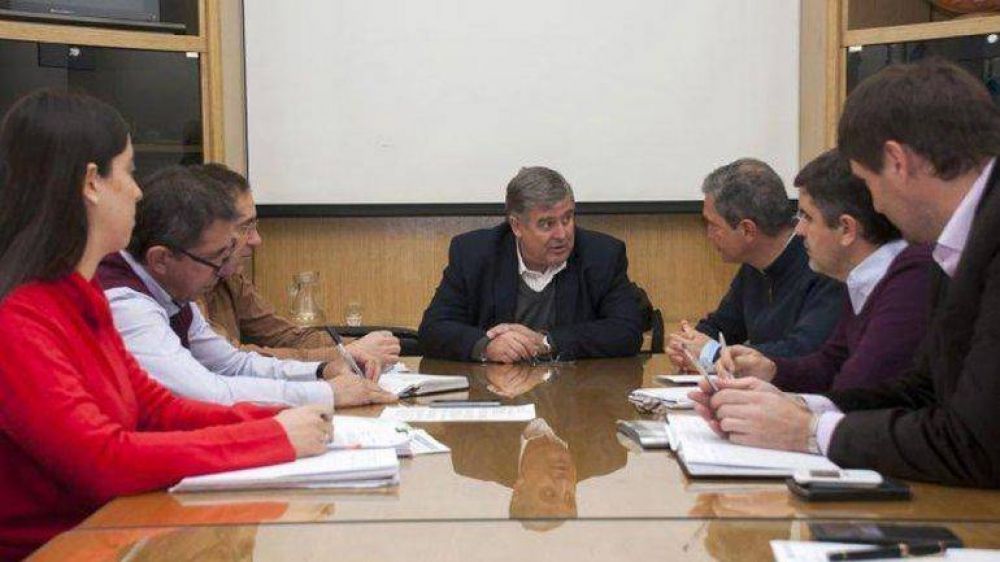 Avanza el di�logo por el contrato de concesi�n del EPAS