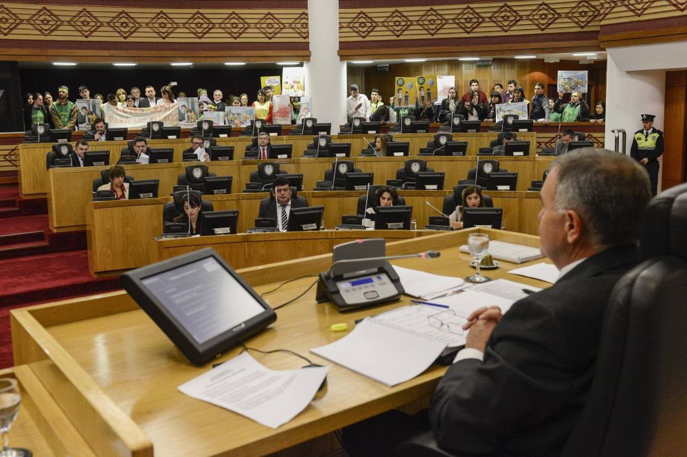 La Legislatura aprobó el aumento del Presupuesto 2016