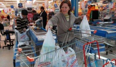 Proh�ben la entrega de bolsas pl�sticas