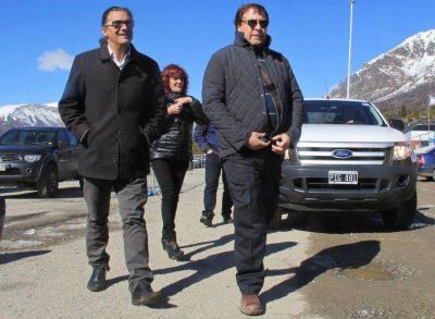 �La provincia se hizo cargo y las cloacas de Catedral funcionaron bien�, sostuvo Valeri