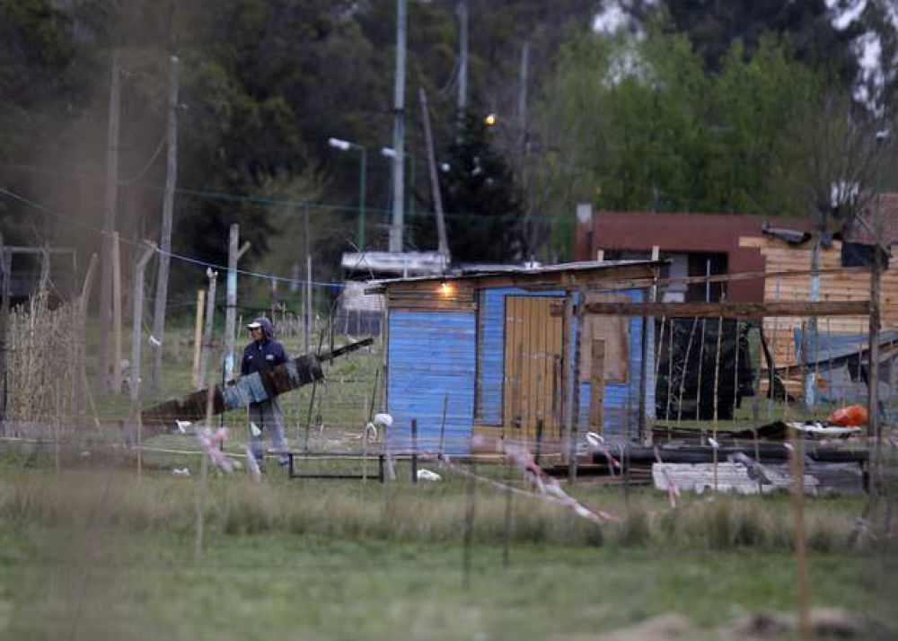 Ofrecen en redes sociales lotes que fueron usurpados en Romero