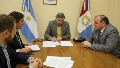 La provincia de C�rdoba se acopla al carn� de conductor nacional
