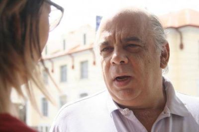 Giubetich : el martes se pagar�an sueldos y el mi�rcoles firmar�a comienzo de obras con Naci�n