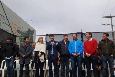 El peronismo aceita los contactos entre trincheras y suma gesto de unidad en Castelli