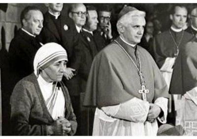 La Madre Teresa de Calcuta y Benedicto XVI