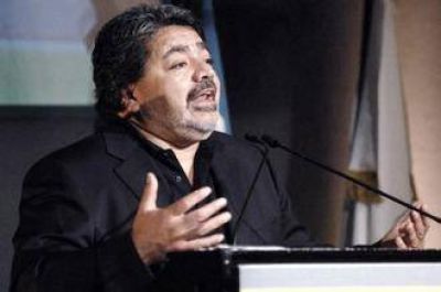 La Uocra se encolumn� detr�s de Sergio Massa