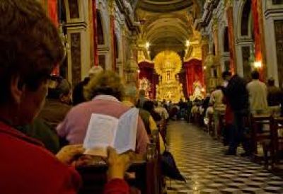 Comienza la novena por el Se�or y la Virgen del Milagro