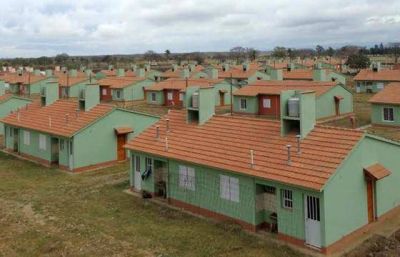 El Gobierno entregar� 81 viviendas en Or�n