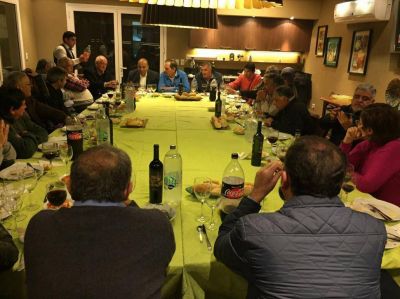 Opositores atacan la designaci�n de Alperovich